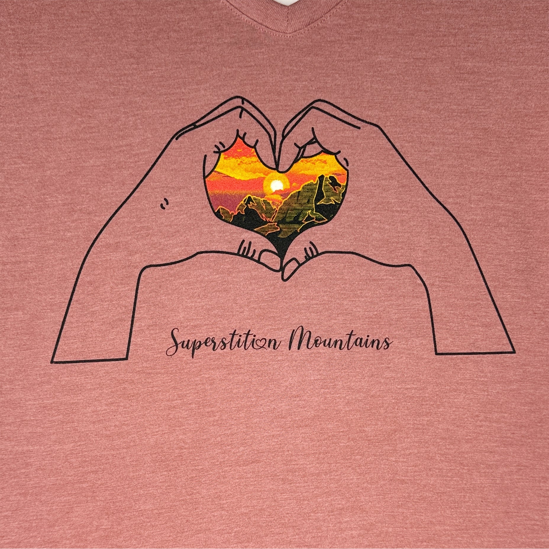 Hand Heart Desert-v neck