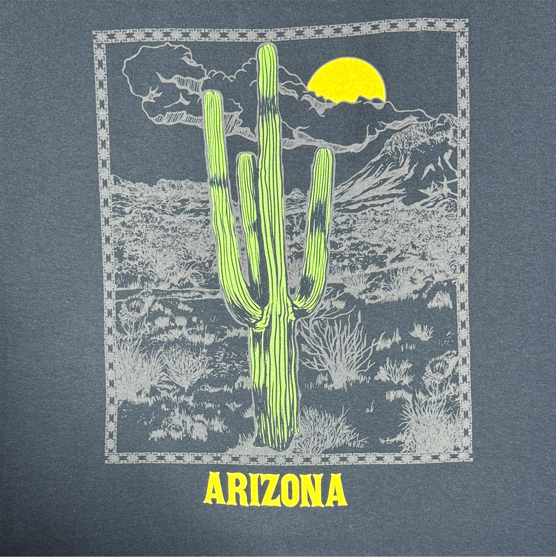 DNO-Grn Cactus on Blk